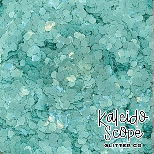 SEAFOAM SERENITY